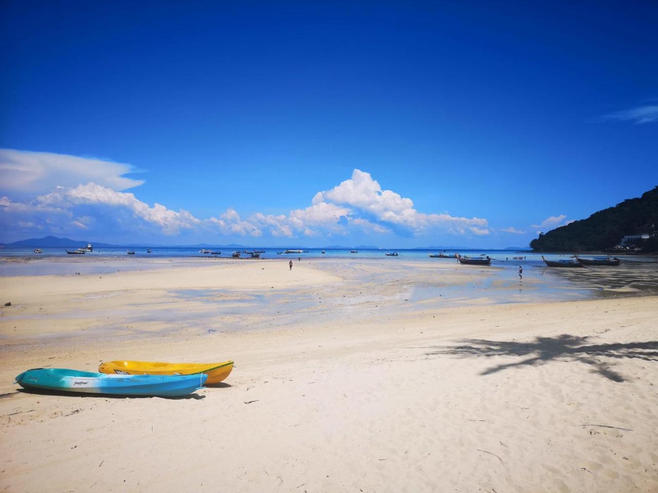 Phi Phi Ba Kao Bay Resort Экстерьер фото