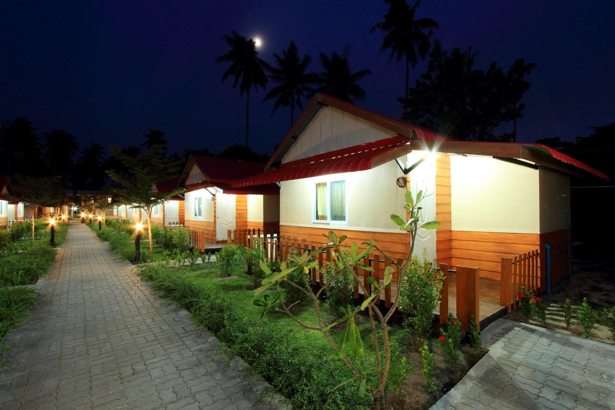 Phi Phi Ba Kao Bay Resort Экстерьер фото